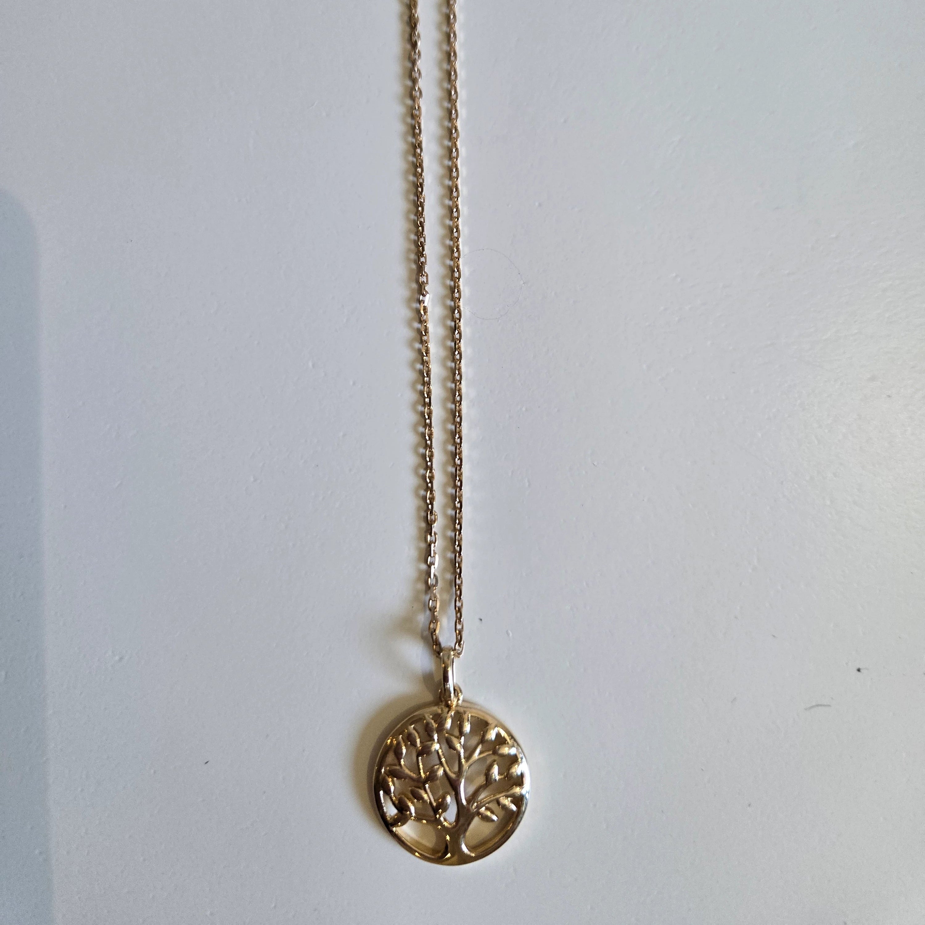 Collier Médaillon "Arbre de Vie" en Plaqué Or – Go Mademoiselle