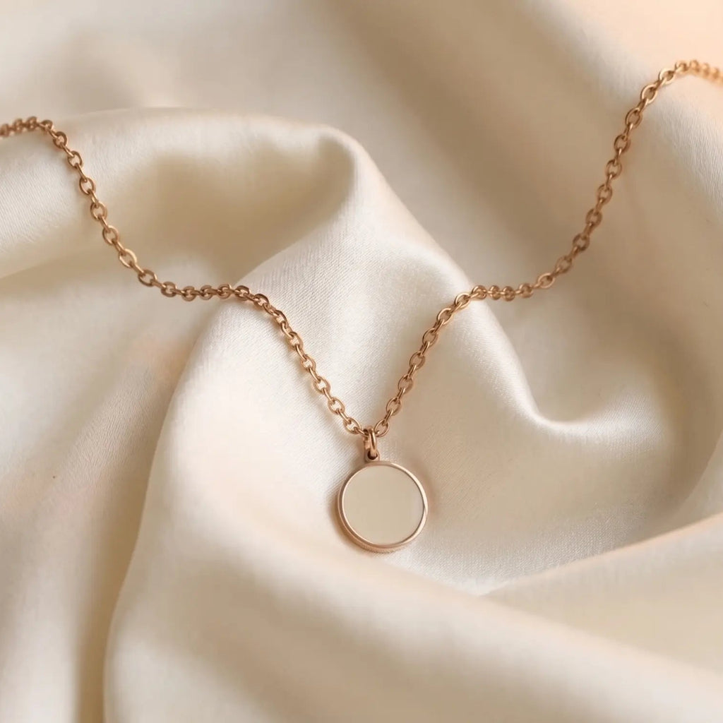 Collier Minimaliste Signature – Pierre Lannier – Acier Inoxydable Rosé