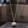 Collier Minimaliste "Sphère Givrée" – Argent Rhodié -Pierre Lannier