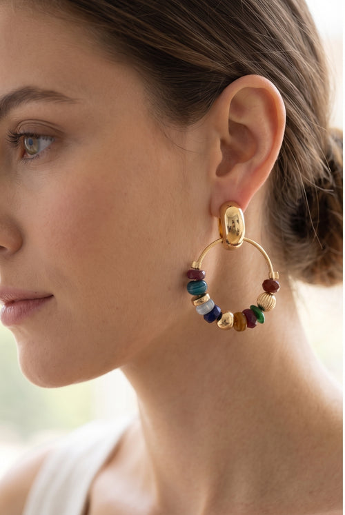 Boucles d'Oreilles Créoles Bohèmes Dorées et Perles Multicolores - LH