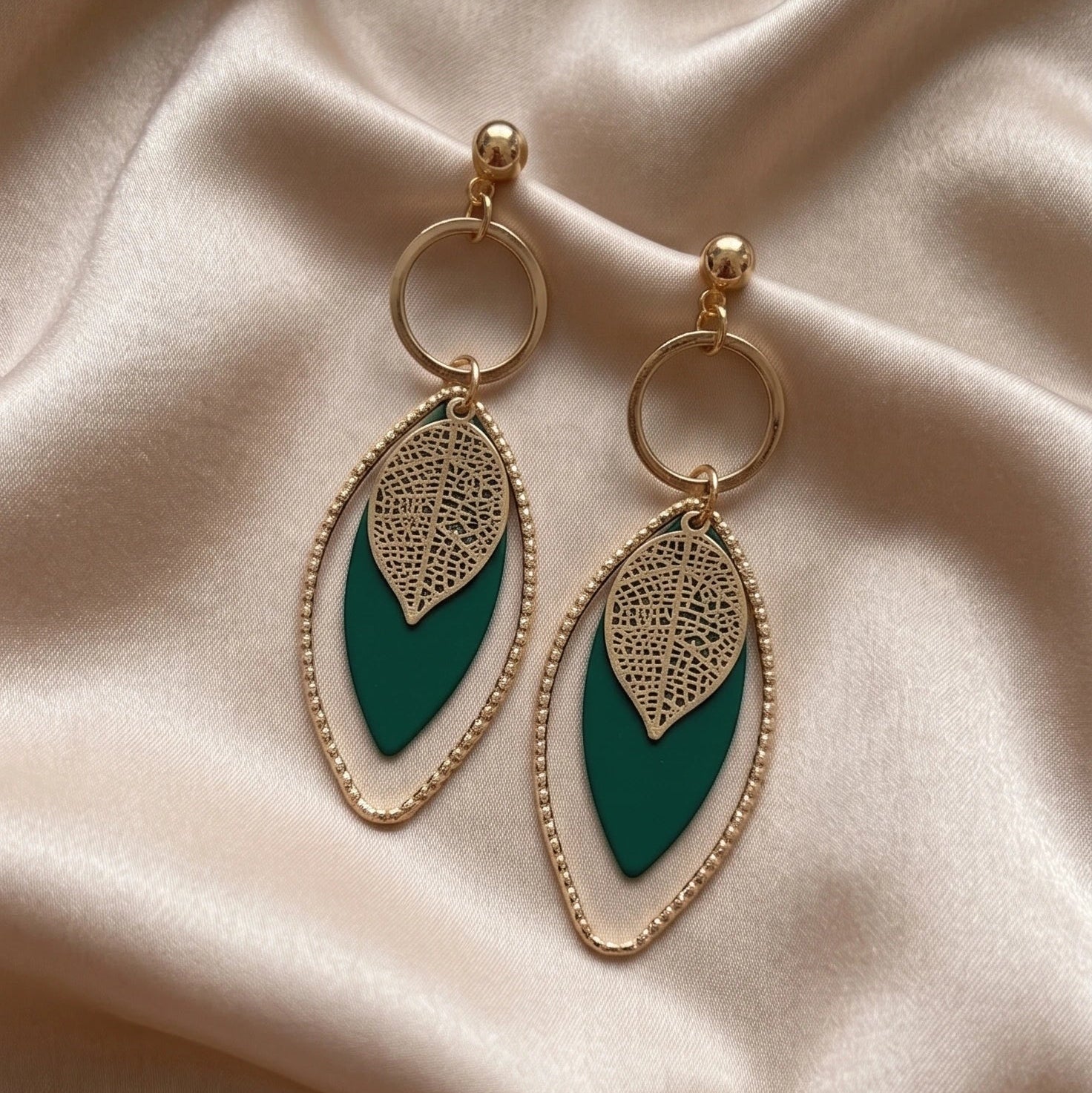 Boucles d'Oreilles Pendantes "Éclat Végétal" – LH
