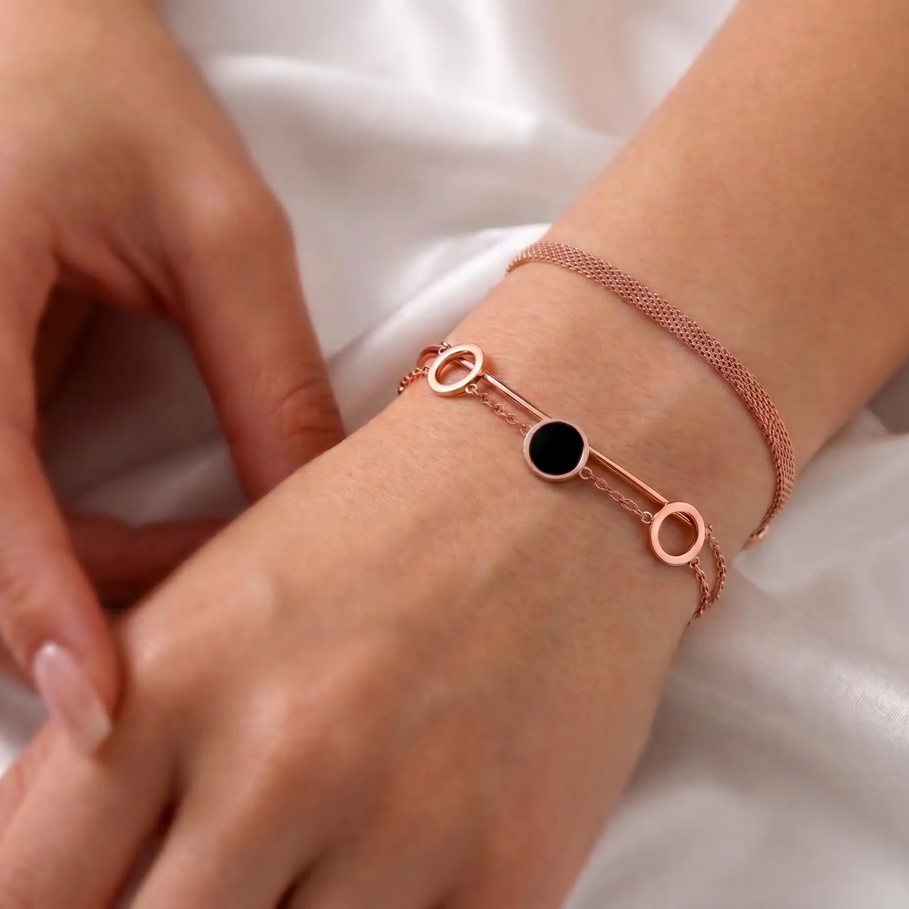 Bracelet Femme Graphique Noir & Rose Gold en Acier Inoxydable 316L – Pierre Lannier