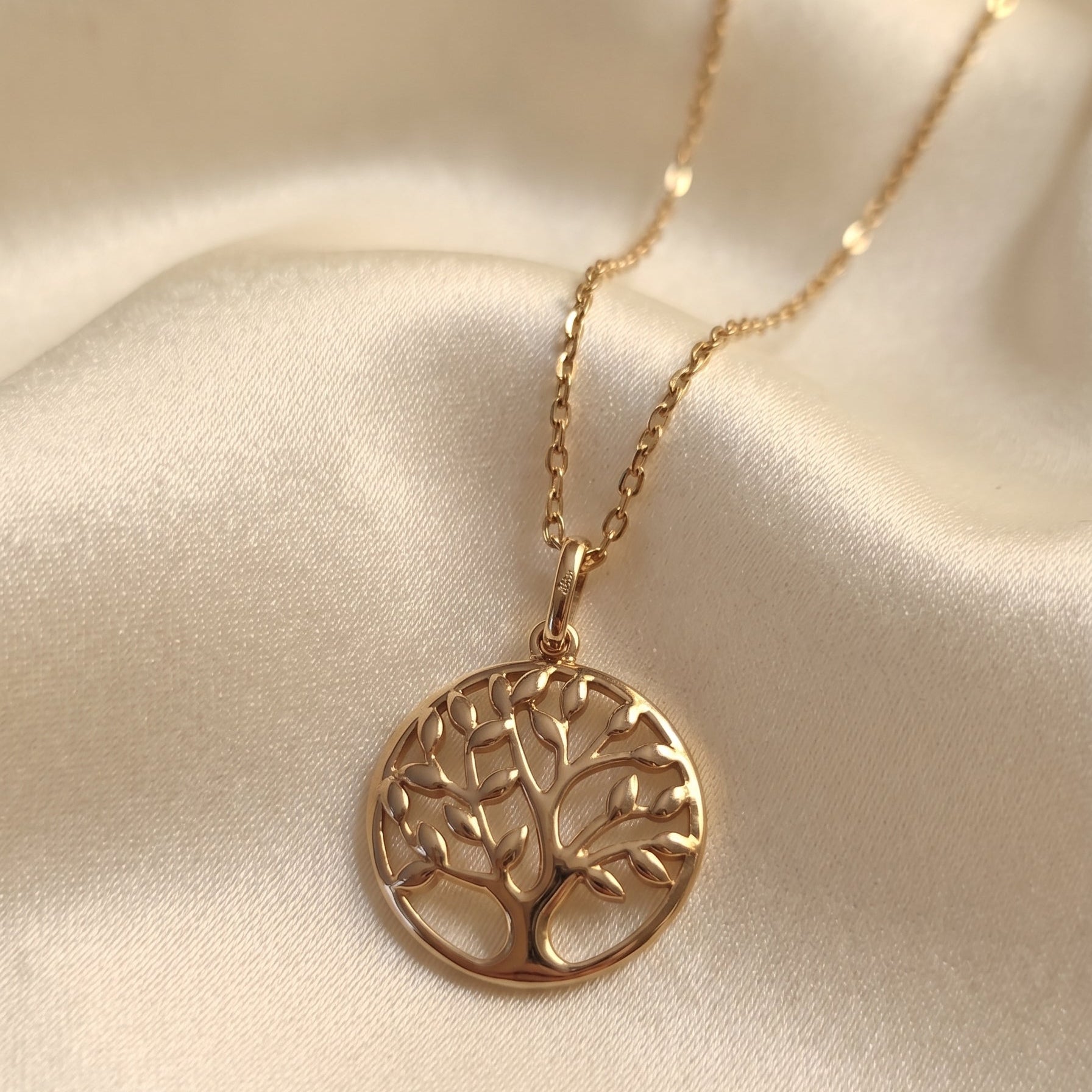 Collier Médaillon "Arbre de Vie" en Plaqué Or – Go Mademoiselle